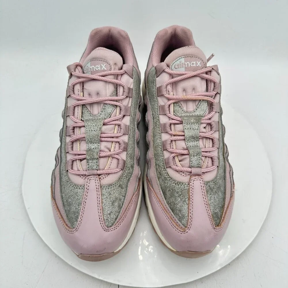 Nike Air Max 95 Particle Rose Women Size 10.5  AT0068-600 Rose Silver Shoes